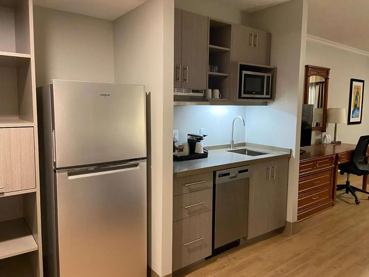 Best Western Plus Ottawa City Centre Hotel