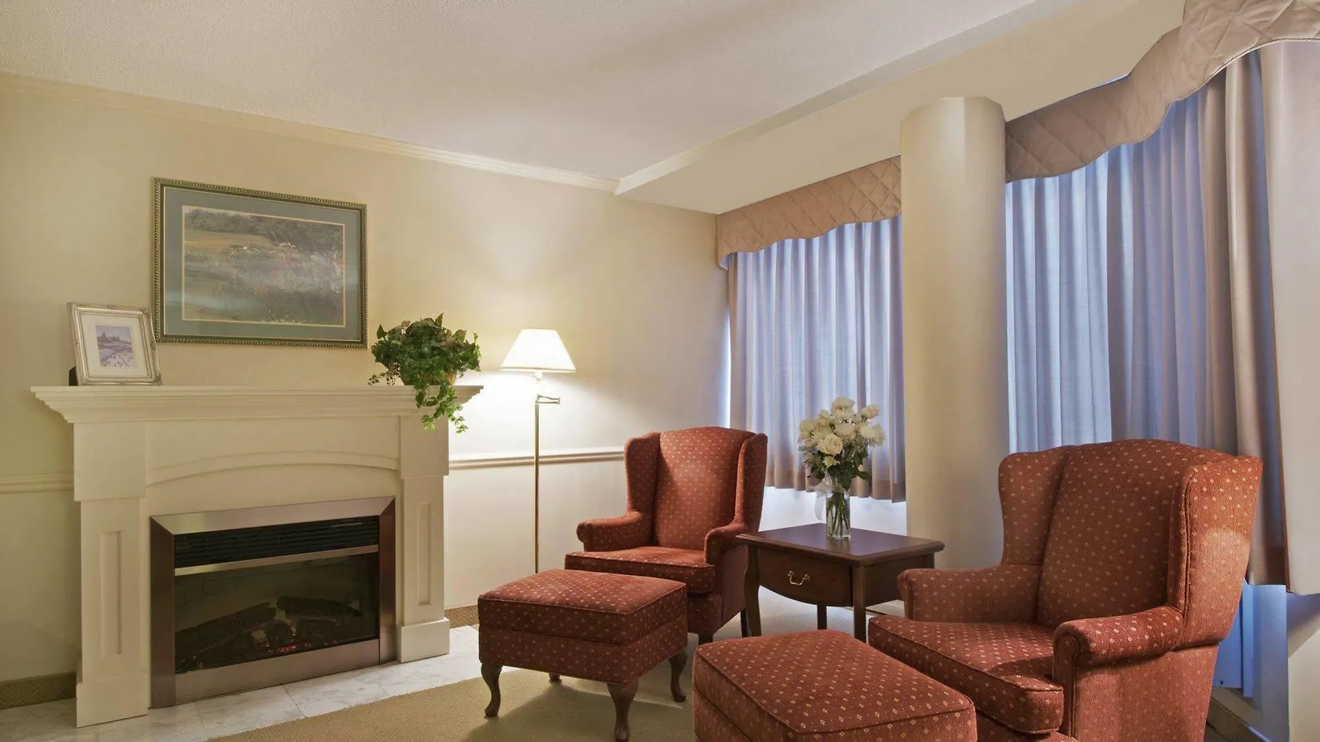 Best Western Plus Ottawa City Centre 3*,